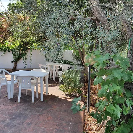 Magna Grecia לינה וארוחת בוקר